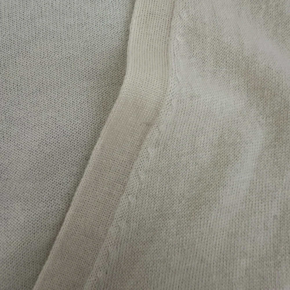 J Crew Sweater Womens Medium Cream Cashmere Button Preppy Pockets‎ Minimalist